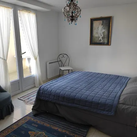 Maison De Sur
