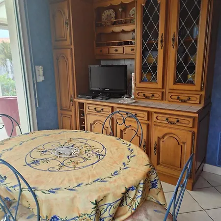 Maison De Sur * Brem-Sur-Mer